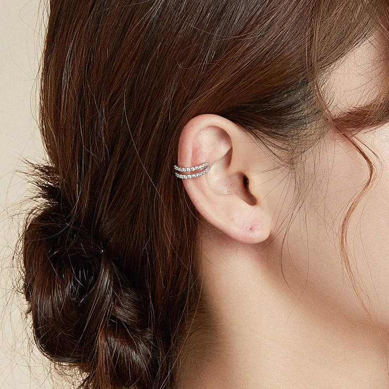 (slika za) Srebrna bleščeča ušesna sponka Pandora Style - SCE904 - Ogled 8